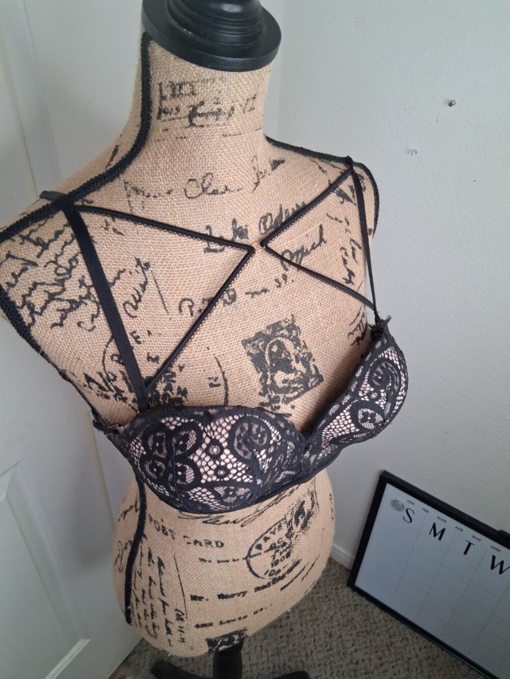 Victoria’s Secret Bombshell Black Lace Push-Up Bra 36A - Picture 5 of 12